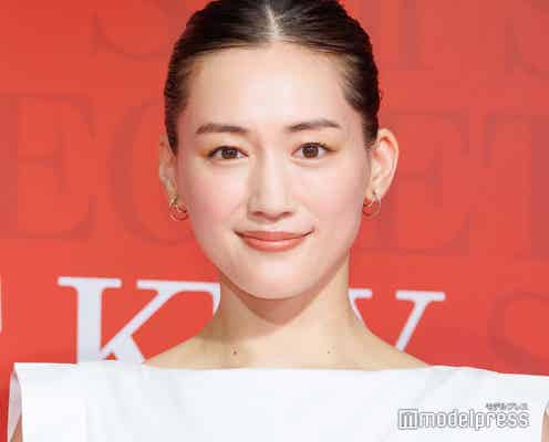 綾瀬はるか、実年齢より“10歳以上若い”肌年齢告白 スキンケア方法も明かす