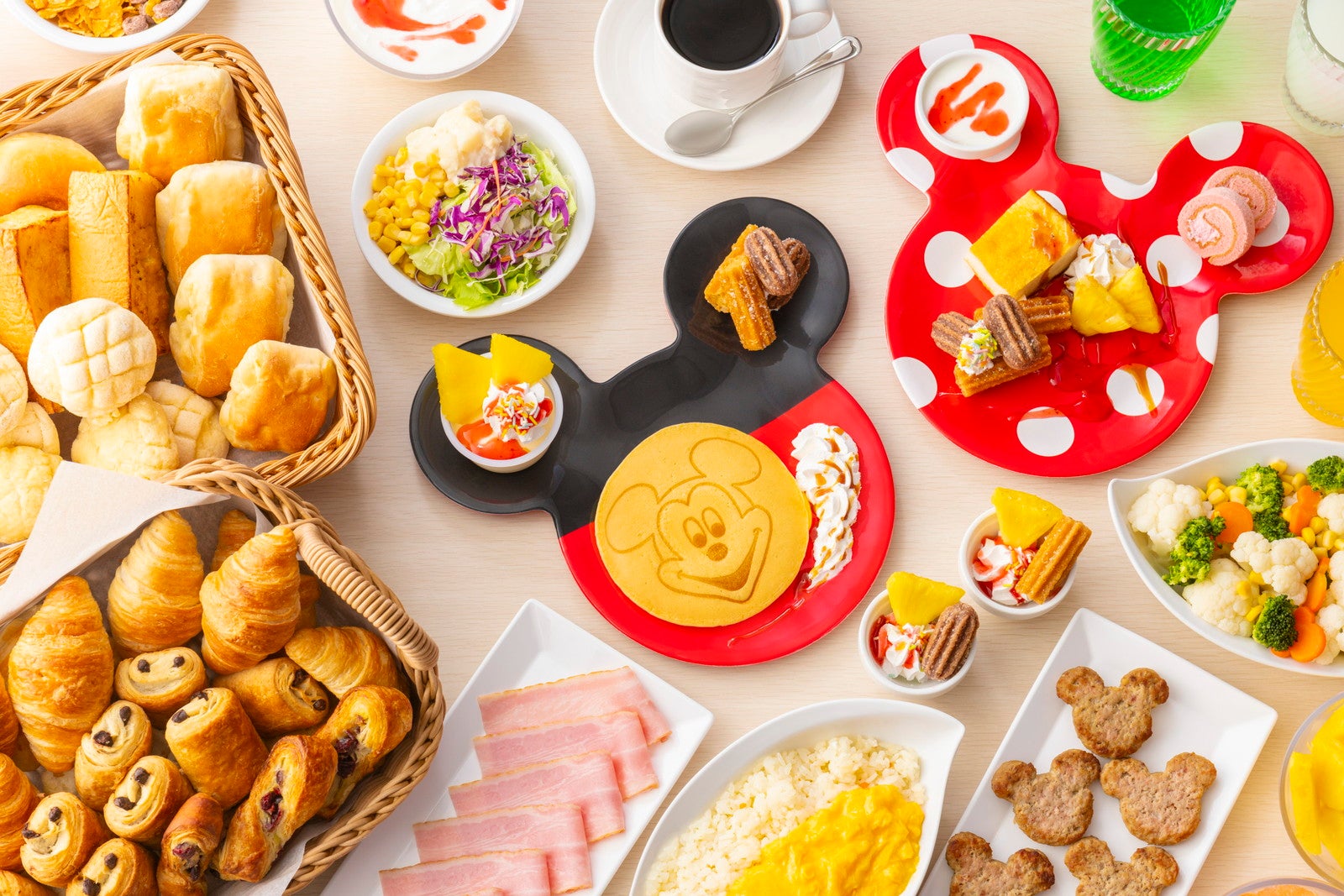 東京ディズニーセレブレーションホテル ウィッシュ・カフェ 朝食 （C）Disney