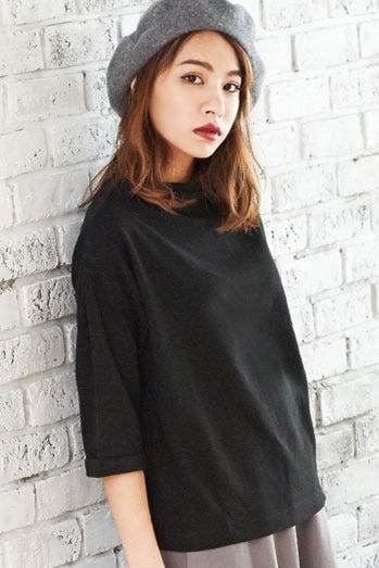 ボトルネックカットソー「Re:EDIT by GALSTAR」2,298円(税込)/画像提供:Re:EDIT by GALSTAR