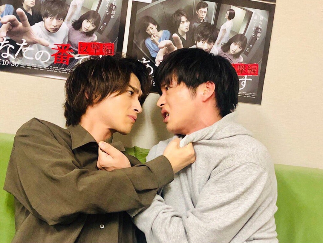 「あなたの番です」横浜流星、田中圭との取っ組み合いショット公開「この写真は伏線…？」