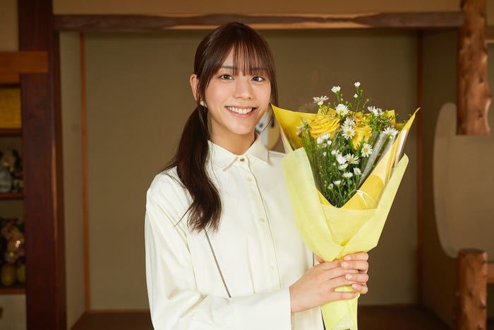 貴島明日香(C)右腹/集英社・「君が死ぬまであと100日」製作委員会