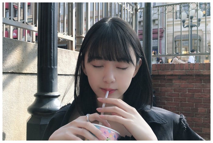 堀未央奈「#未央奈とカフェデートなう」/堀未央奈オフィシャルブログより