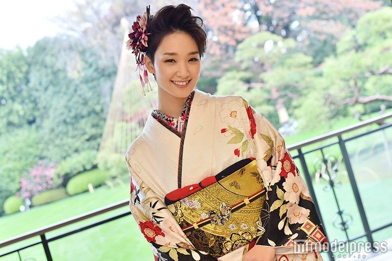 剛力彩芽（C）モデルプレス