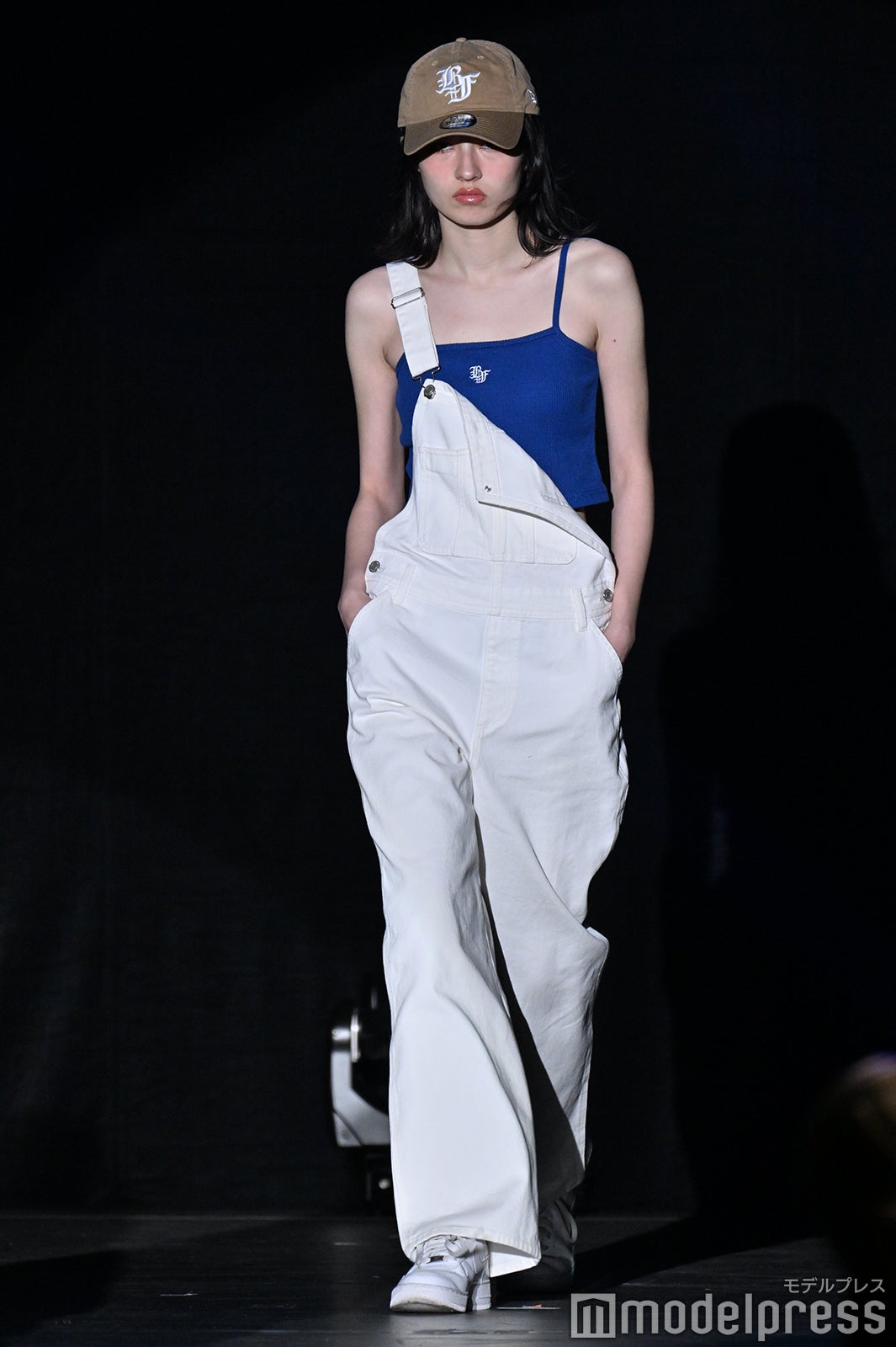 （C）モデルプレス