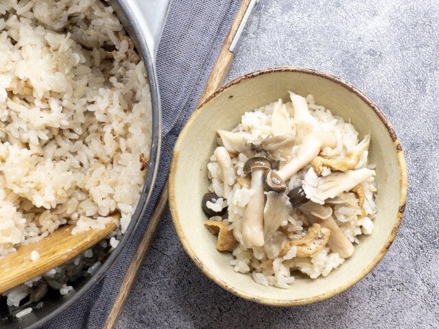 きのこ炊き込みご飯 レシピ 完成 きのこ炊き込みご飯 レシピ 完成