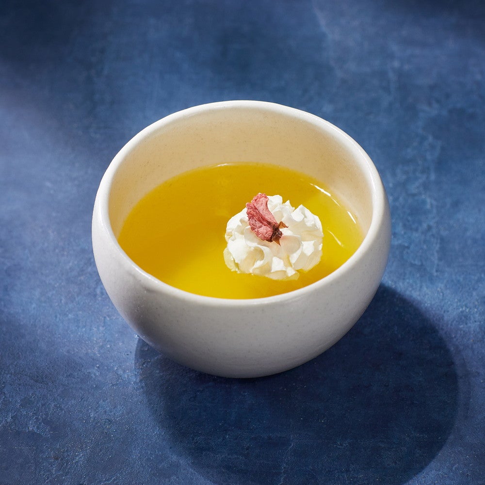 霞花 1,944円／画像提供：スターバックス コーヒー ジャパン