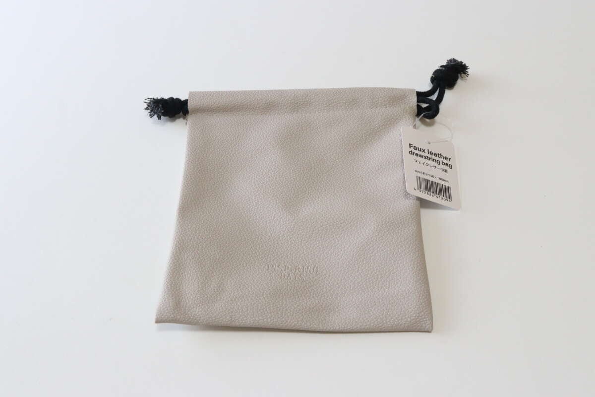 フェイクレザー巾着　パッケージ