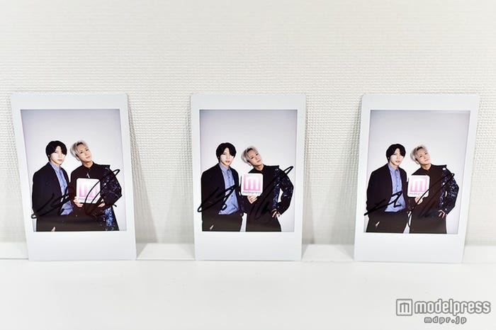 VIXX LRのサイン入りチェキ、3名様にプレゼント