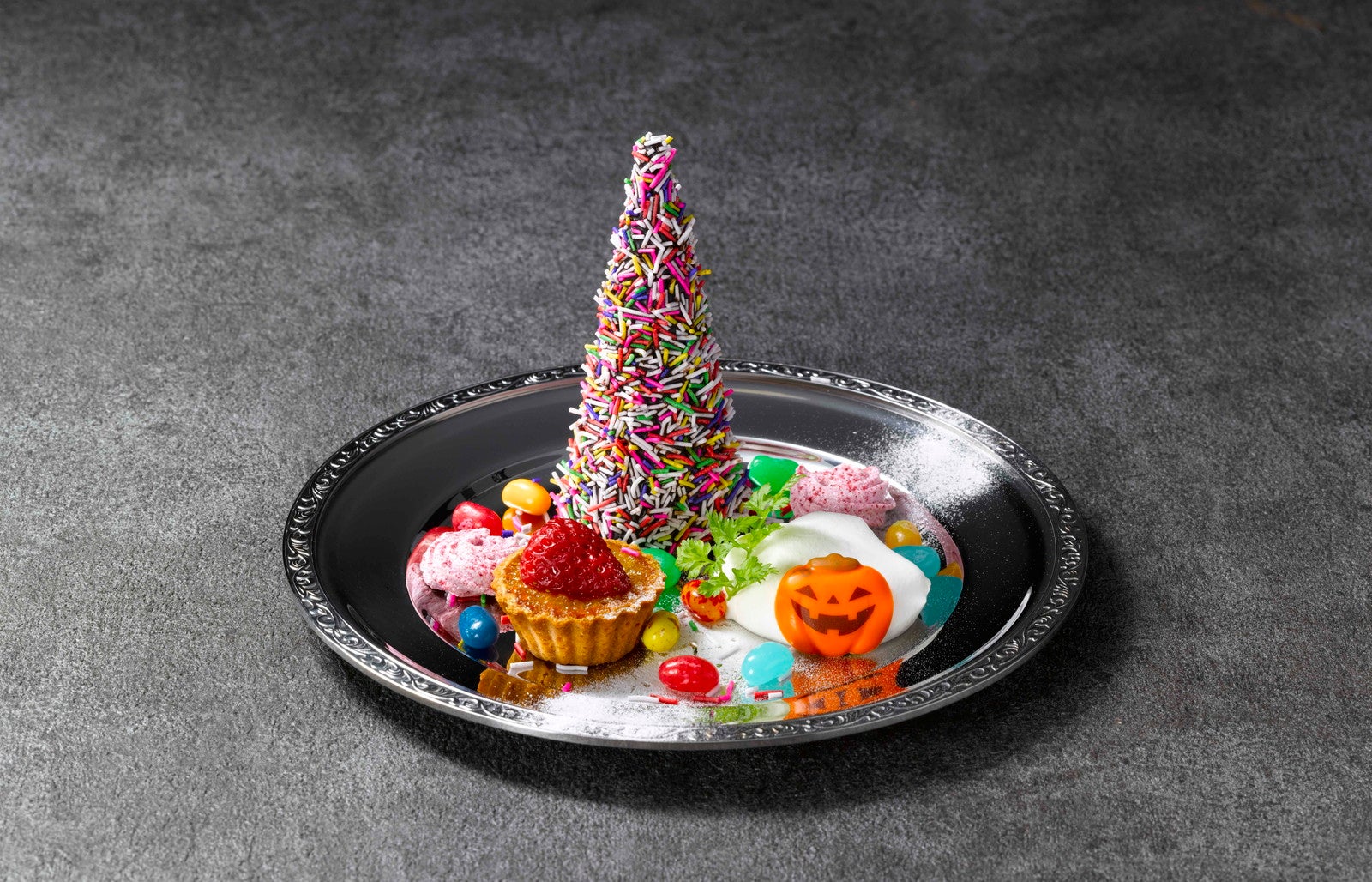 ハロウィーントリートプレート ¥950（税込み）／提供画像