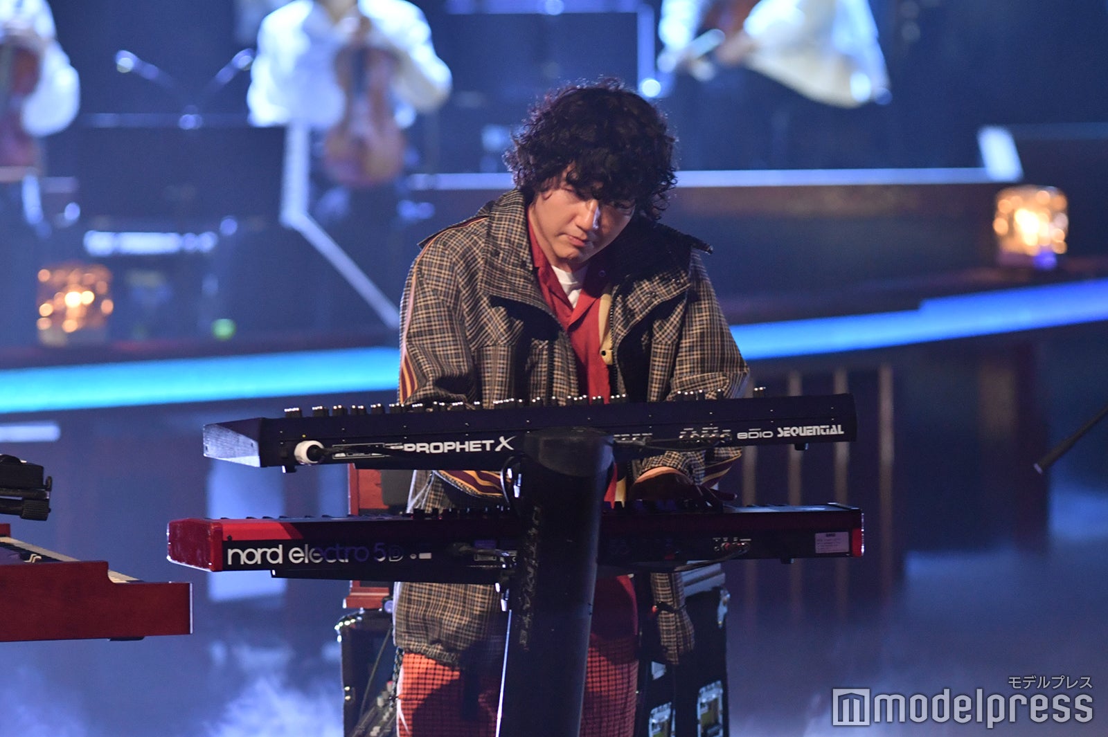 （C）モデルプレス