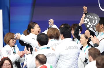 今季世界最高の坂本花織「めっちゃ満足です」うたまさの演技に涙する場面も「感極まって最初の10秒で・・・」「止めなと思ったけど、横見たら優真くんが死ぬほど泣いてたので」【一問一答】