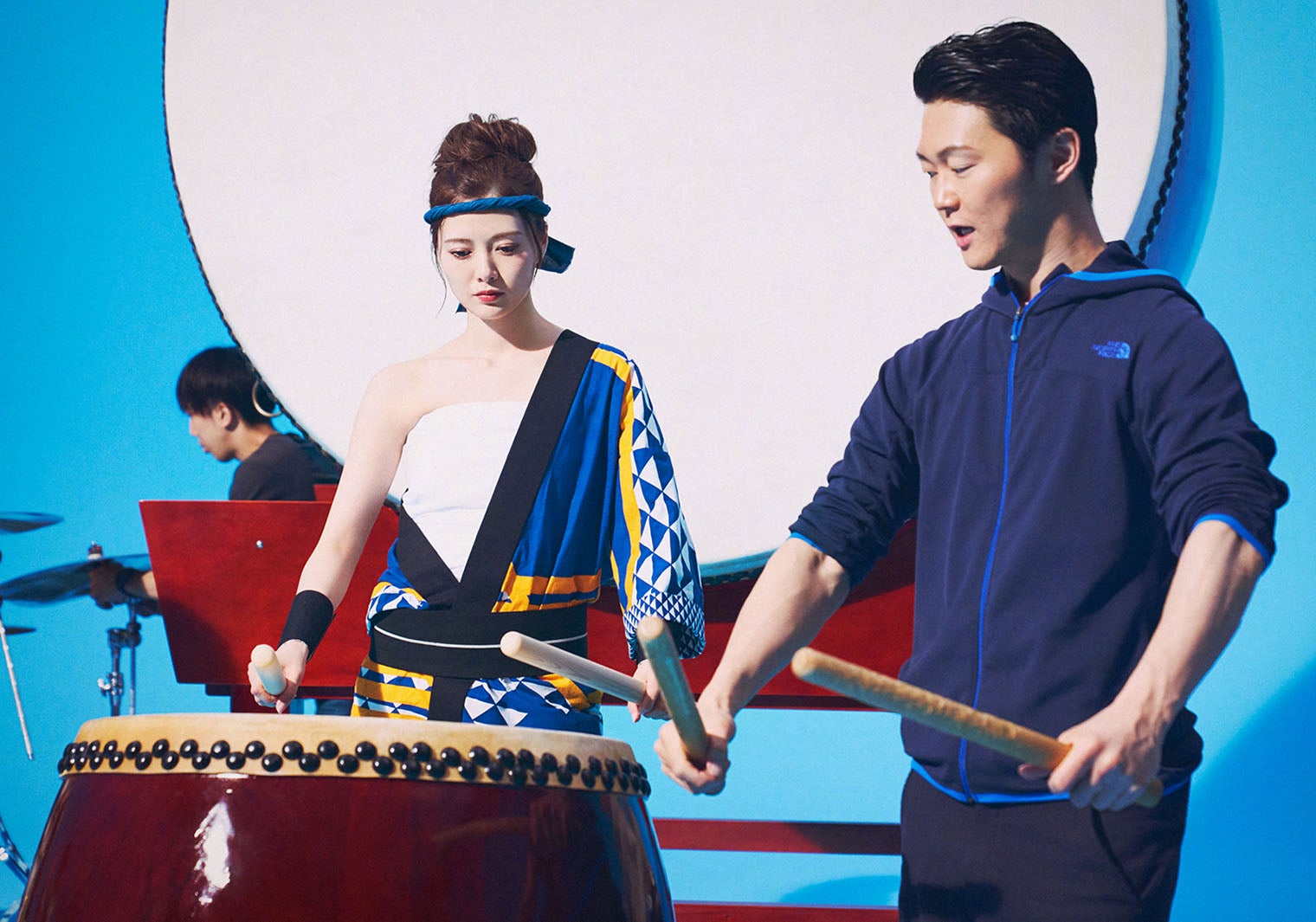 CMのオフショット（提供写真）