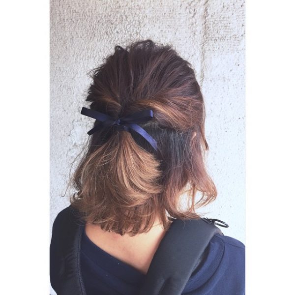 簡単 こなれ感をだすボブのハーフアップ特集 定番の髪型をおしゃれにするコツって モデルプレス