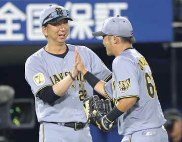 阪神 藤川球監督 6勝目の村上に「エースらしく素晴らしい投球」リーグ再開の節目に選手へメッセージは伝えず「自分の考えは選手たちには十分に伝わっている」