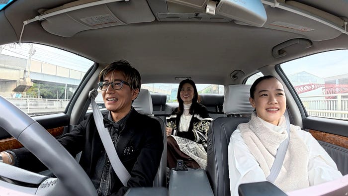 木村拓哉、上戸彩、蒼井優(C)TBS