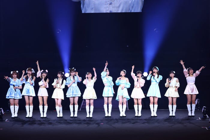 BEYOOOOONDS「BEYOOOOONDS CONCERT TOUR NEO BEYO at BUDOOOOOKAN!!!!!!!!!!!!」(提供写真)