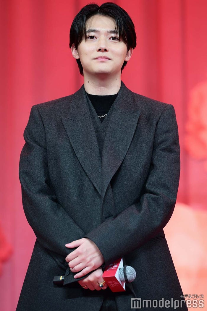 ジェシーから「会話してもずっと焼き鳥」と証言された櫻井海音(C)モデルプレス