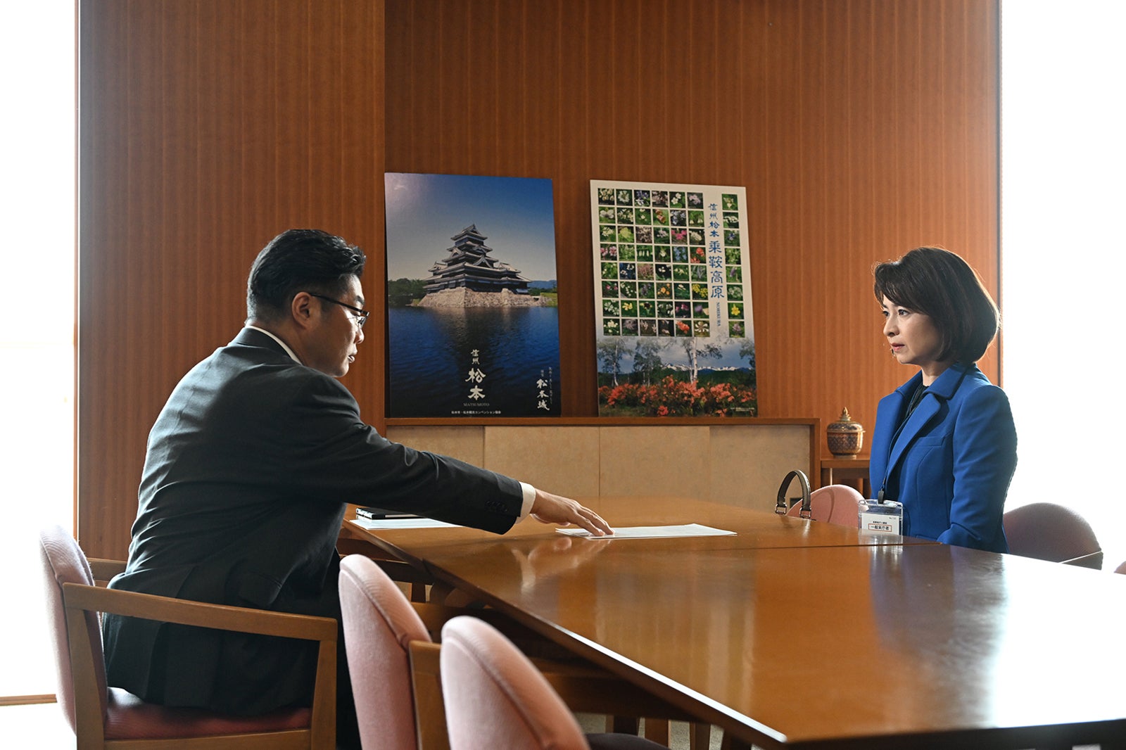 松尾諭、檀れい「マウンテンドクター」第10話より（C）カンテレ