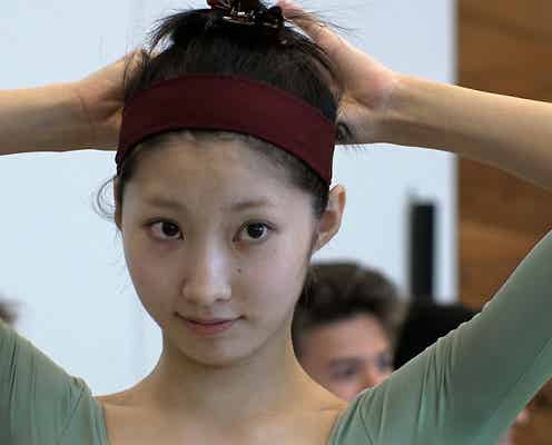 シャネルも注目のファッションアイコン・バレエダンサー飯島望未の生活とは?