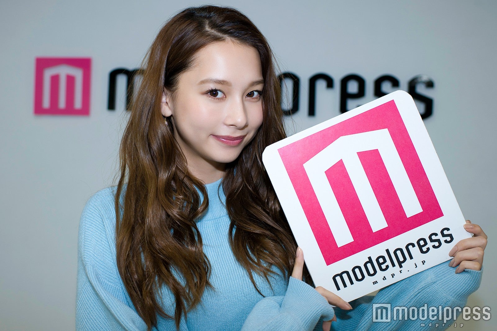 モデルプレスに来社！ （C）モデルプレス