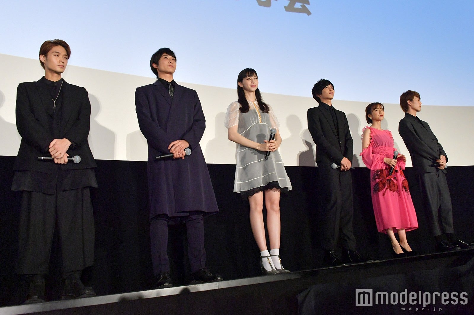 磯村勇斗、小関裕太、中条あやみ、志尊淳、真野恵里菜、杉野遥亮（C）モデルプレス