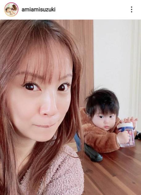 鈴木亜美 次男の性格は ハッキリしていて激しめ 2ショット公開に反響 ママにソックリですね カワイイ モデルプレス 鈴木亜美 次男の性格は ハッキリしていて激しめ 2ショット公開に反響 ママにソックリですね カワイイ モデルプレス