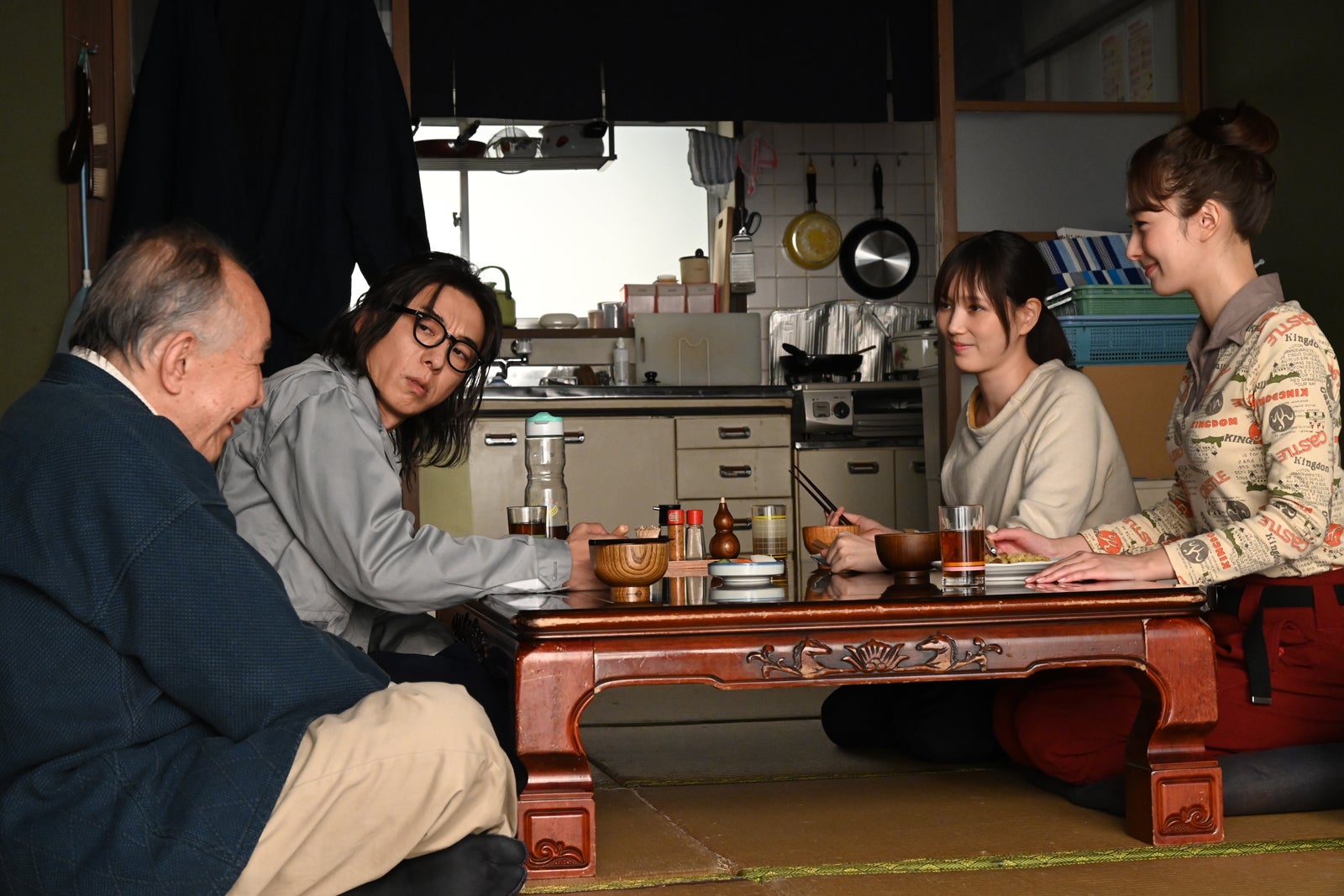 橋爪功、高橋一生、本田翼、宮本茉由「6秒間の軌跡～花火師・望月星太郎の2番目の憂鬱」第7話より（C）テレビ朝日