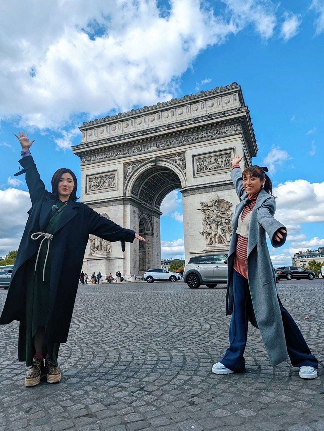 福田麻貴、若槻千夏（C）フジテレビ