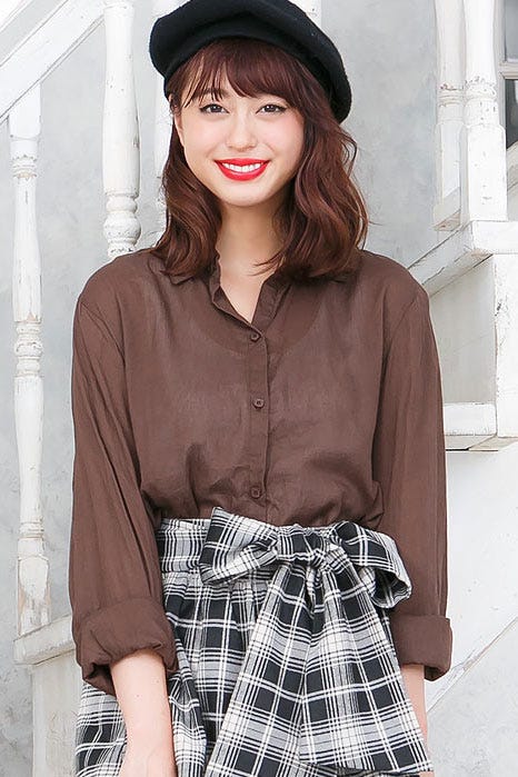 シワ加工コットンガーゼ長袖シンプルシャツトップス「神戸レタス」1990円(税込)/画像提供:神戸レタス