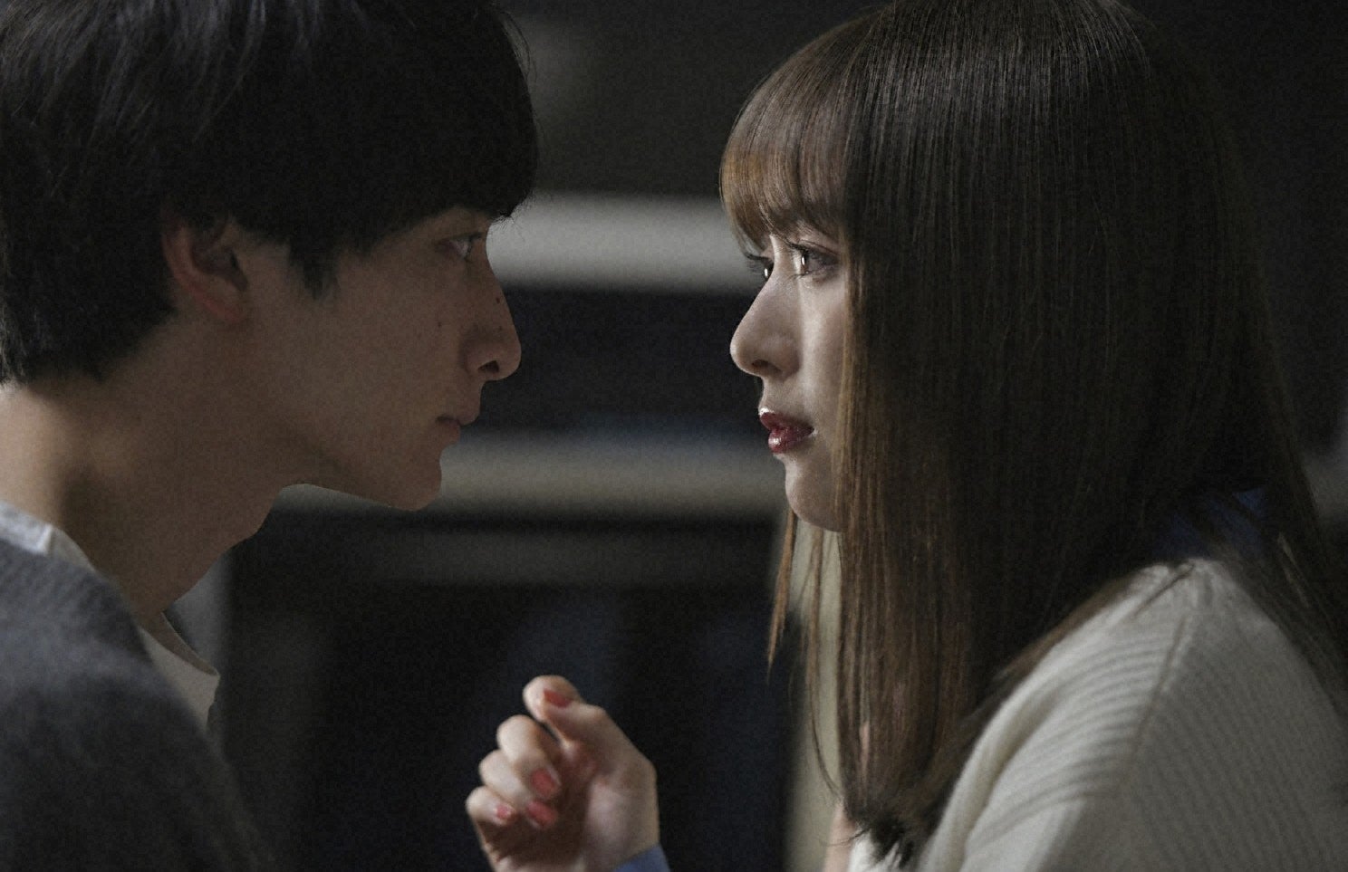 小関裕太、内田理央／「来世ではちゃんとします」第5話より（C）「来世ではちゃんとします」製作委員会