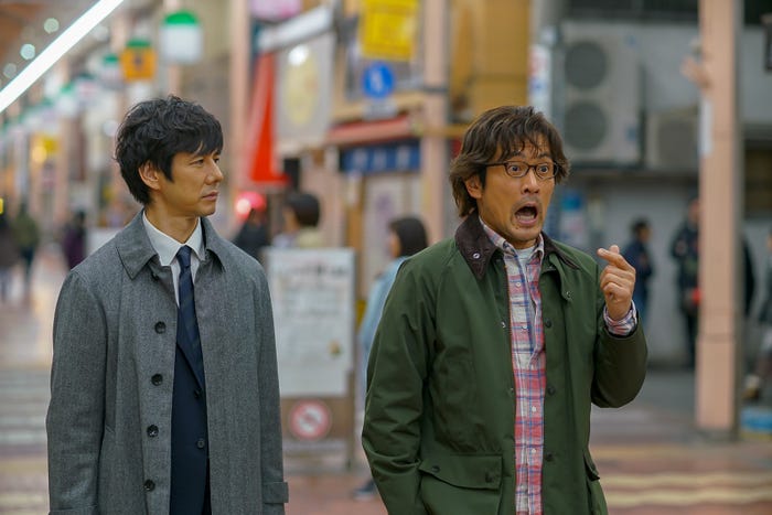 (左から)西島秀俊、内野聖陽(C)「きのう何食べた?」製作委員会