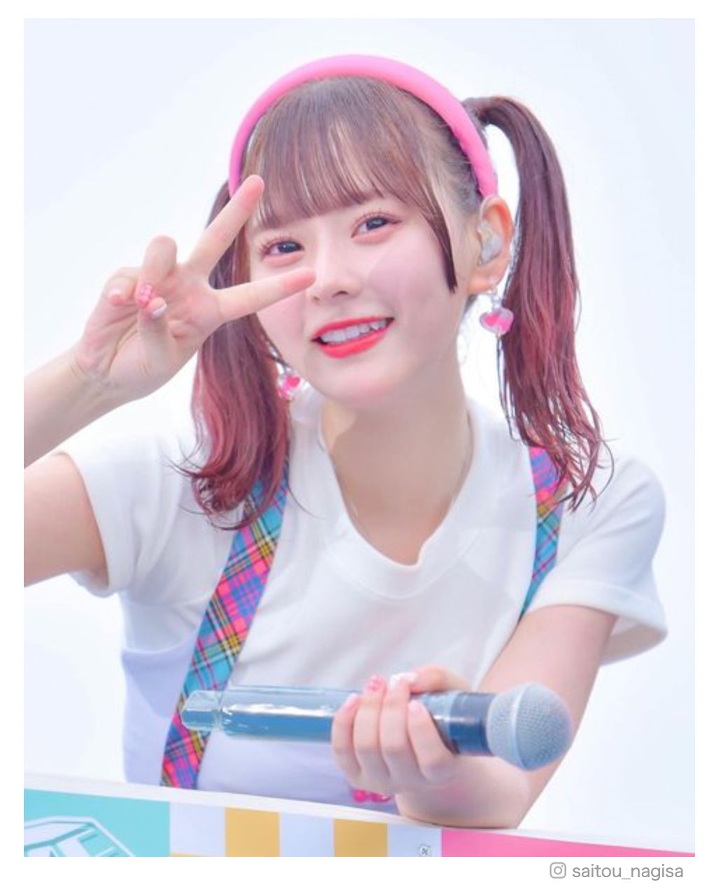 ＝LOVE齊藤なぎさ、ピンクヘアにイメチェン「世界一似合う」