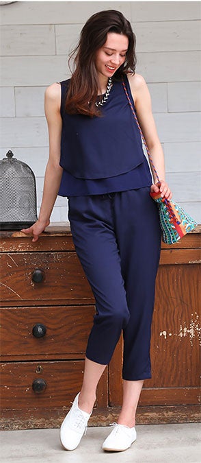 フリルジョーゼットロンパース「salus」3,990円（税込）