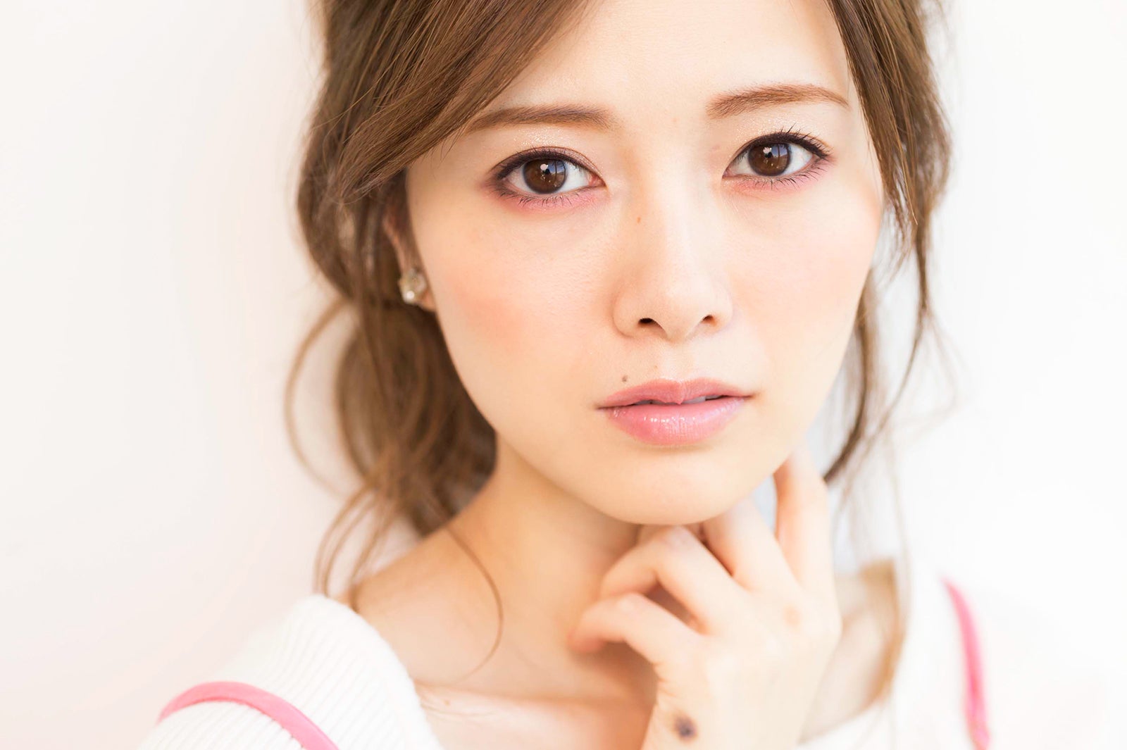 白石麻衣／画像提供：主婦の友社