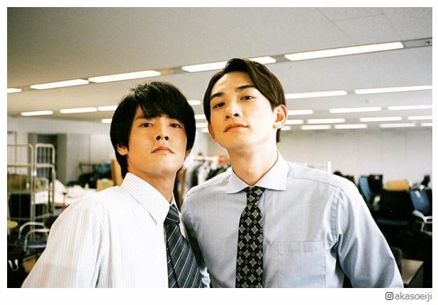 「チェリまほ」赤楚衛二＆町田啓太、密着ドヤ顔2ショット公開「可愛すぎる」とファン歓喜