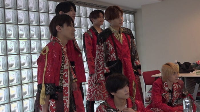 7 MEN 侍(C)Storm Labels