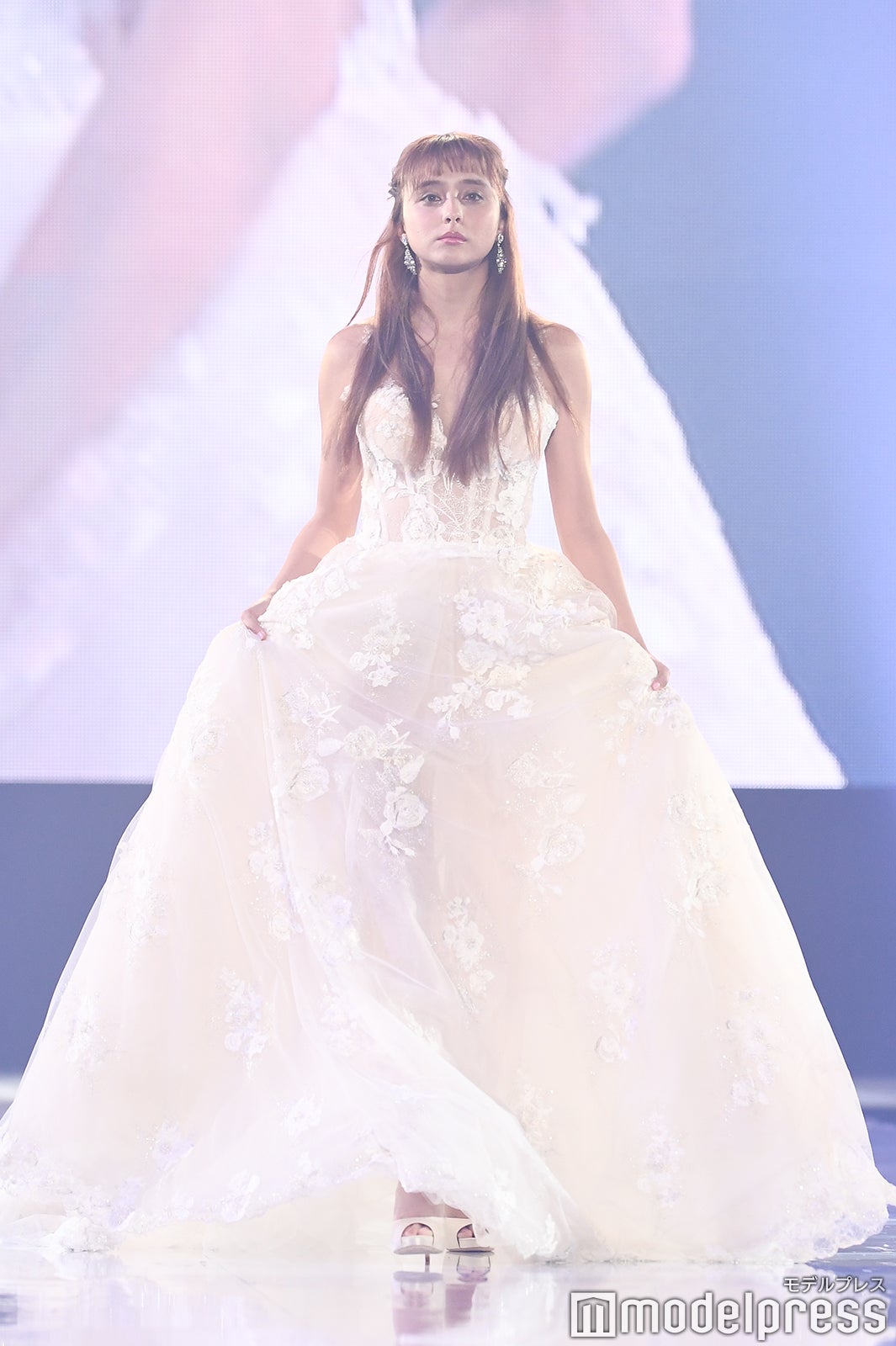 石田ニコル（C）モデルプレス