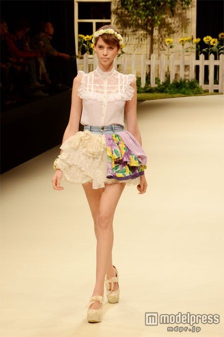 「WC」2013年春夏コレクション