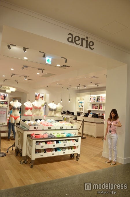 「AMERICAN EAGLE OUTFITTERS」東急プラザ表参道原宿店