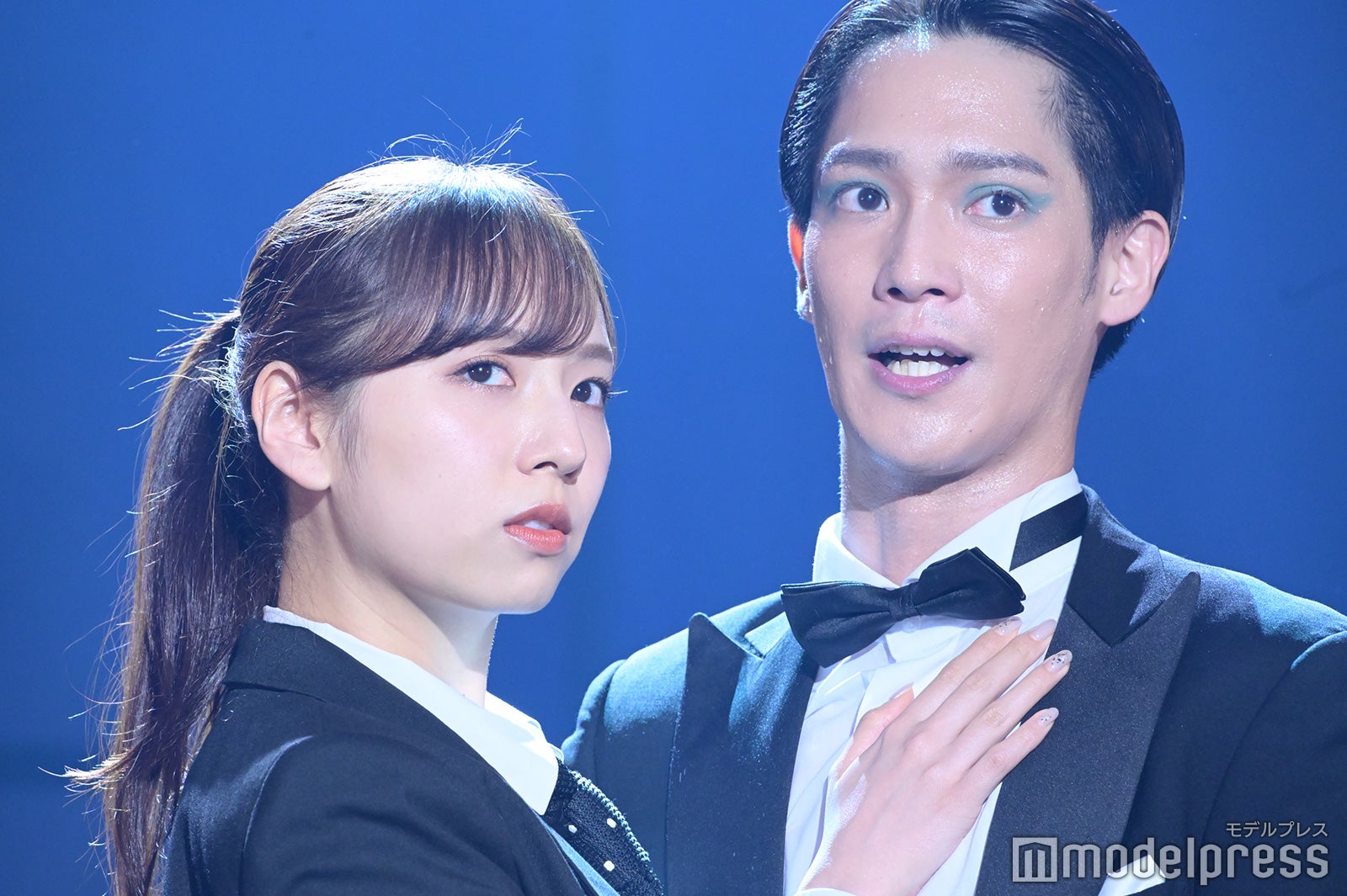 新内眞衣、味方良介（C）モデルプレス
