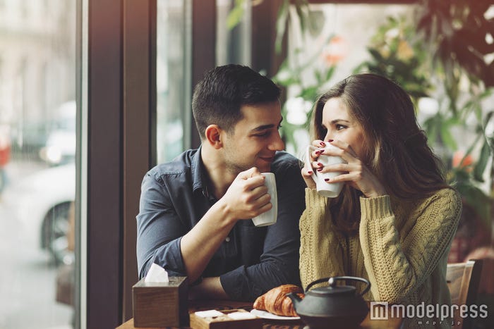 これをされてたら好かれている証拠(photo by arthurhidden/Fotolia)