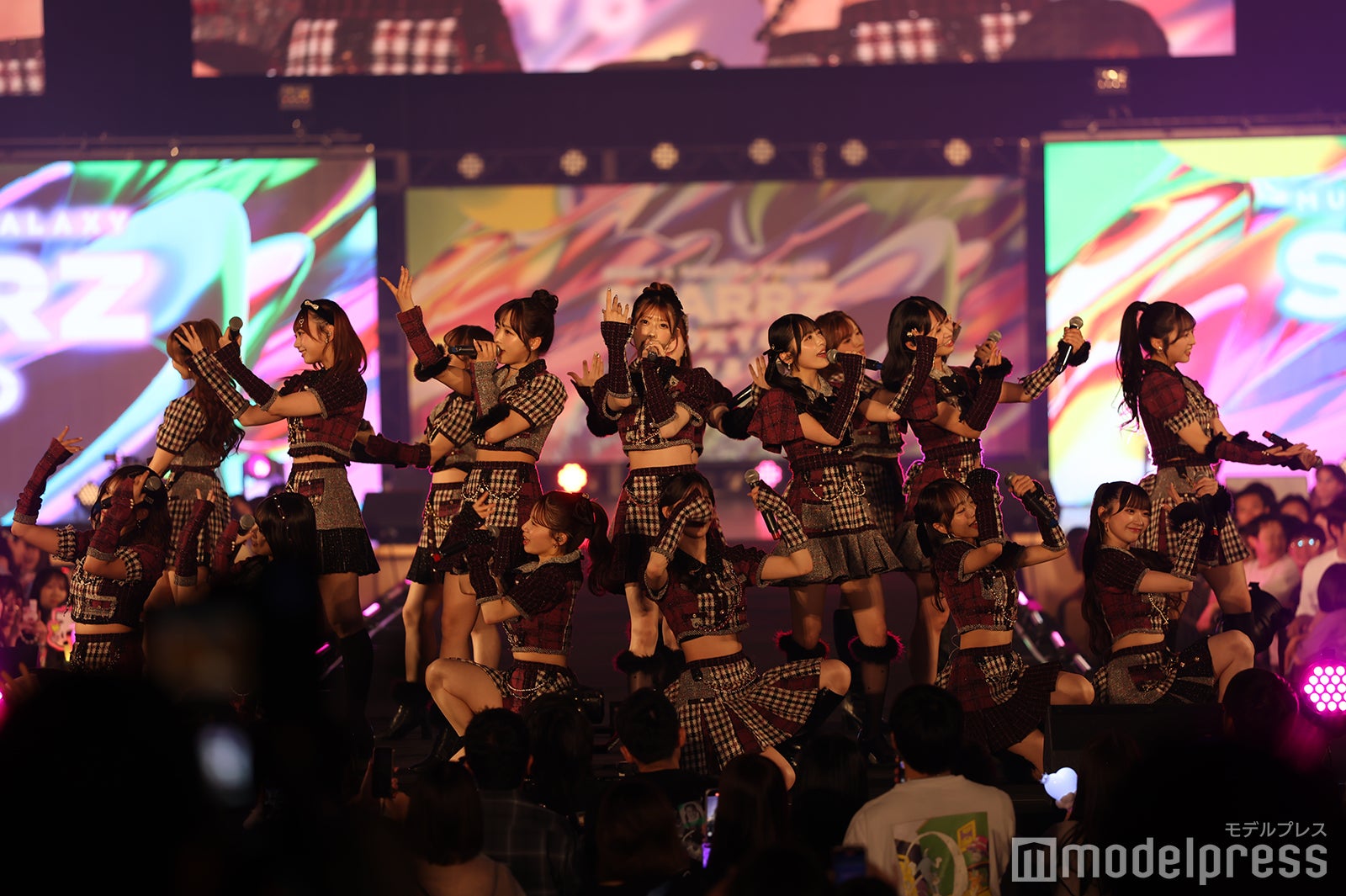 AKB48（C）モデルプレス