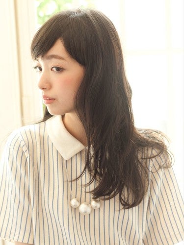 黒髪ロングで大人っぽく垢抜ける 流行りのスタイルにイメチェンしてみては モデルプレス 黒髪ロングで大人っぽく垢抜ける 流行りのスタイルにイメチェンしてみては モデルプレス
