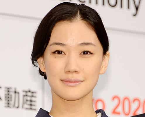 蒼井優、しっとり着物で登場 豪華共演者に「光栄で変な汗」