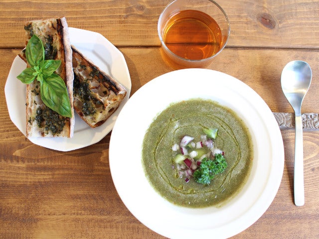 column_b3a72bca157b13922f6de92314393a05.