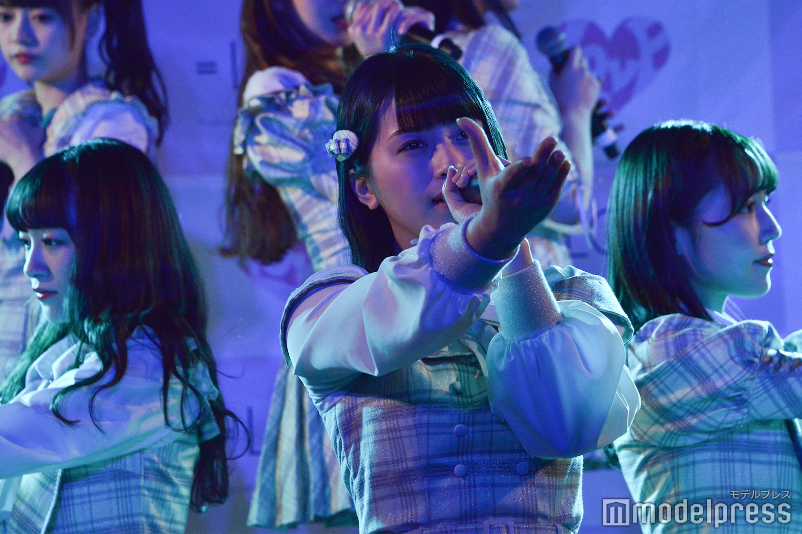 佐々木舞香／新曲「探せ ダイヤモンドリリー」生パフォーマンス （C）モデルプレス