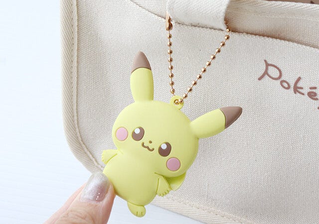 付録　ムック　宝島社　ポケモン　ポケピース　インテリアトート　ピカチュウ　ラバーキーホルダー　ぷっくり　立体的　かわいい