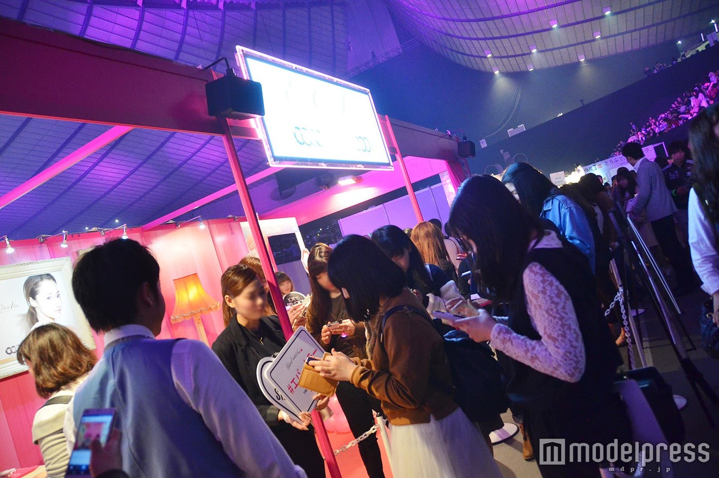 「Ever Color 1 day」ブースが大盛況(C)モデルプレス