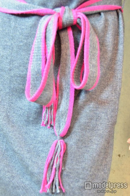 「Richie　Witchie」ニットチュニック／フリンジ付きライン入りベルトがポイント