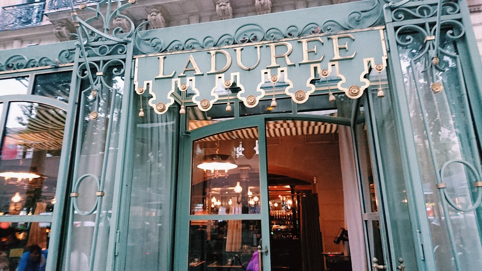 ラデュレ／画像提供：所属事務所